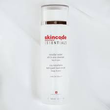 SKINCODE ESSENTIALS MICELLAR WATER ALL-IN-ONE ČISTAČ